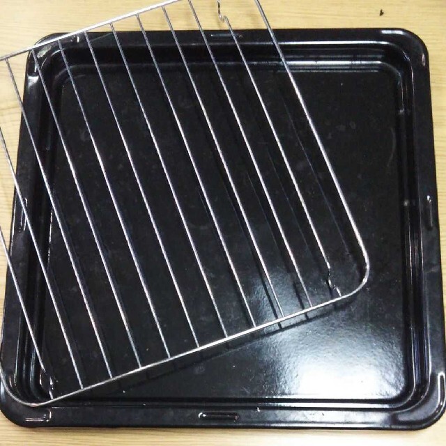 オーブン 鉄板  スマホ/家電/カメラの調理家電(調理機器)の商品写真
