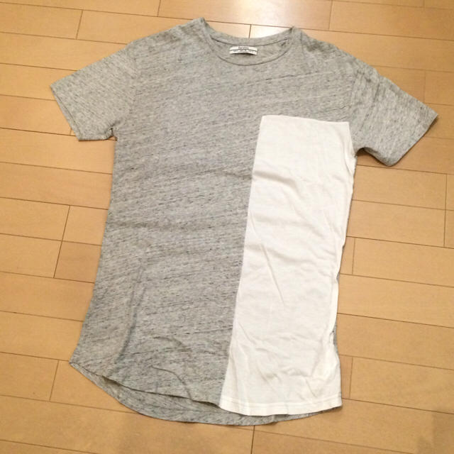 Bershka(ベルシュカ)の美品Bershkaロング丈Tシャツ送料込 メンズのトップス(Tシャツ/カットソー(半袖/袖なし))の商品写真