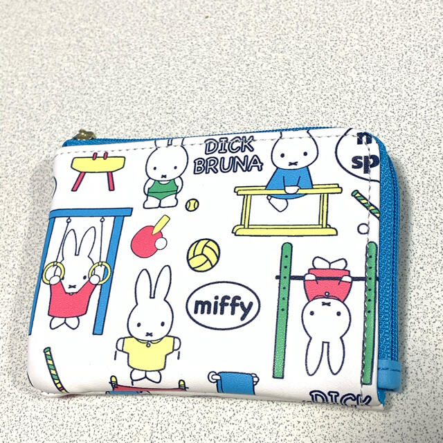 新品 KIDDY LAND ミッフィーmiffy お財布　小銭入れ　コインケース レディースのファッション小物(コインケース)の商品写真