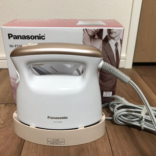 パナソニック(Panasonic)のマコ様専用　Panasonic 衣類スチーマー　NI-FS470(アイロン)