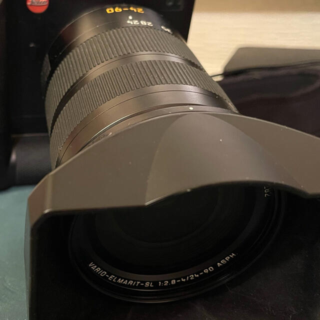 ミラーレス一眼Leica SL VARIO-ELMARIT  f.2.8-4/24-90mm