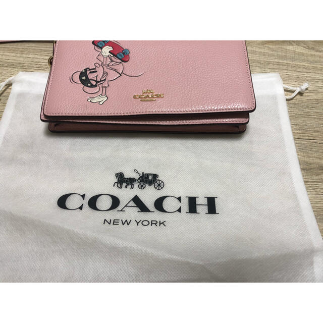 COACH ×ディズニー　ショルダーウォレット