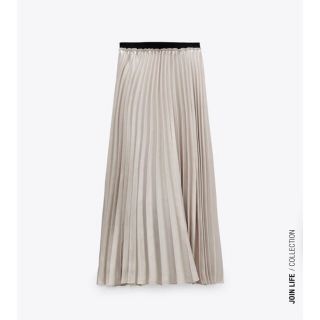 ザラ(ZARA)の新品タグ付き　ZARA パネルスカート　XS サテン　ロングスカート(ロングスカート)