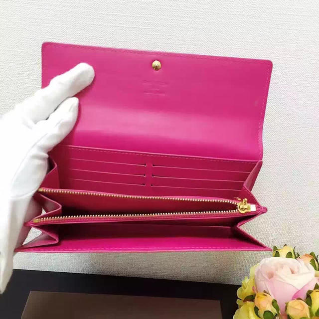 LOUIS VUITTON - 人気なピンク長財布 お買い得の通販 by @Hayasi LOUIS VUITTON - 人気なピンク長財布 お買い得の通販 by @Hayasi