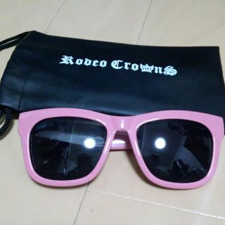 ロデオクラウンズ(RODEO CROWNS)のpinkフレームサングラス(サングラス/メガネ)