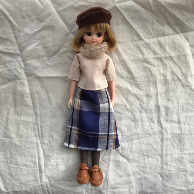 リカちゃん服　ハンドメイド　お洋服セット（チェック）