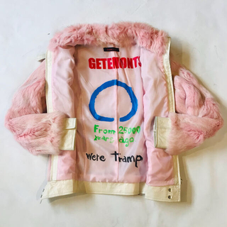 コムデギャルソン(COMME des GARCONS)のラムレザーの上に、かわいいウサちゃんの毛皮ジャケット×GETEMONTS(毛皮/ファーコート)