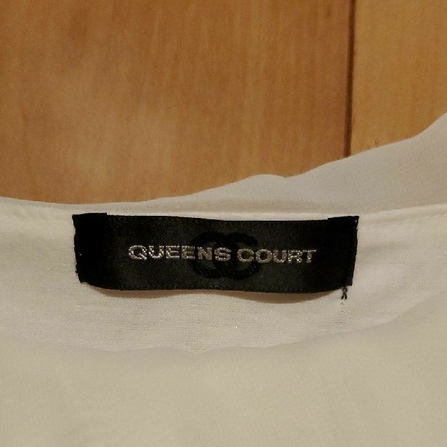 QUEENS COURT(クイーンズコート)のQUEEN SCOURT カットソー　M レディースのトップス(カットソー(長袖/七分))の商品写真