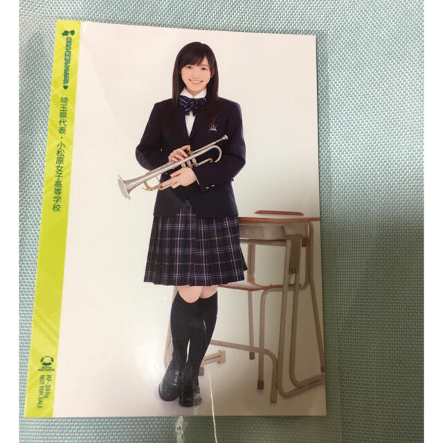 AKB48(エーケービーフォーティーエイト)の渡辺麻友　制服コレクション　トレカ エンタメ/ホビーのタレントグッズ(アイドルグッズ)の商品写真