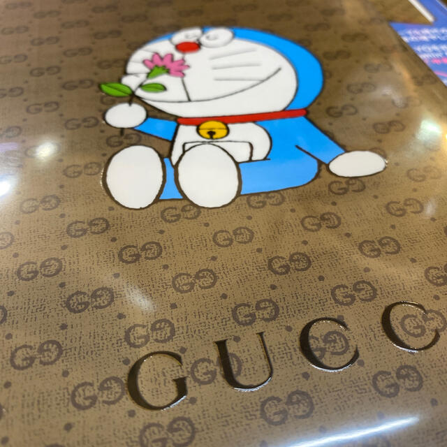 ドラえもん×GUCCI can can 3月号 エンタメ/ホビーの雑誌(ファッション)の商品写真