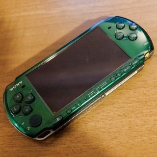 プレイステーションポータブル(PlayStation Portable)のPSP-3000 本体 （SPIRITED GREEN）(携帯用ゲーム機本体)