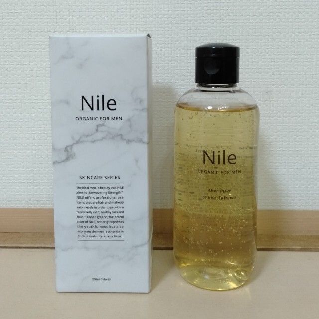 Nile アフターシェーブローション コスメ/美容のシェービング(シェービングローション)の商品写真