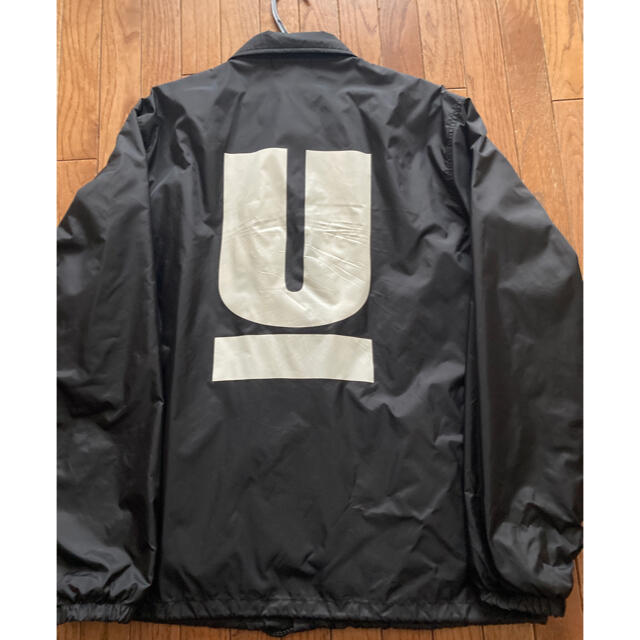 UNDERCOVER(アンダーカバー)のUNDERCOVER  コーチジャケット　黒　Ｌサイズ メンズのジャケット/アウター(ナイロンジャケット)の商品写真