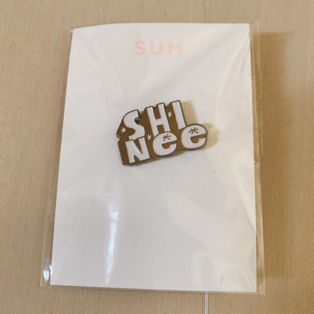 SHINee(シャイニー)のSHINee ピンバッヂ エンタメ/ホビーのCD(K-POP/アジア)の商品写真