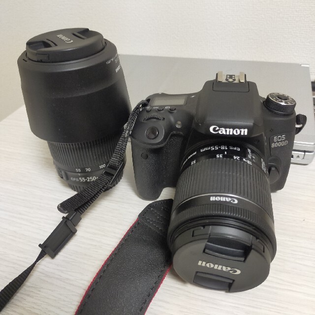 Canon　EOS8000D