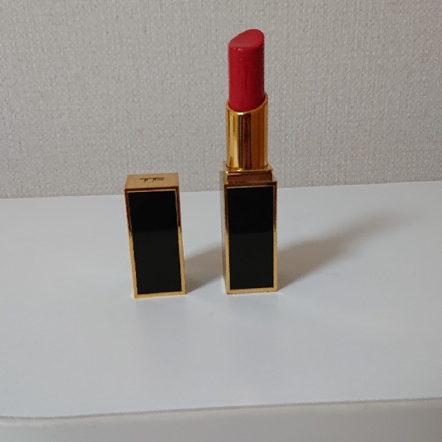 TOM FORD(トムフォード)のトムフォード リップカラーシャイン コスメ/美容のベースメイク/化粧品(口紅)の商品写真