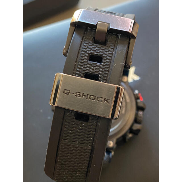 G-SHOCK(ジーショック)の美品カシオG-SHOCK  MTG-B1000XB-1AJFBluetooth メンズの時計(腕時計(デジタル))の商品写真