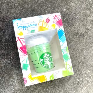 スターバックスコーヒー(Starbucks Coffee)の【台湾限定】スタバ スターバックス フラペチーノ型充電器(バッテリー/充電器)