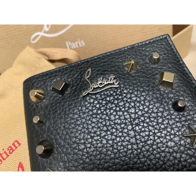 Christian Louboutin(クリスチャンルブタン)の最終出品　クリスチャンルブタン パスポート 未使用 ルブタン 財布 カードケース レディースのファッション小物(財布)の商品写真