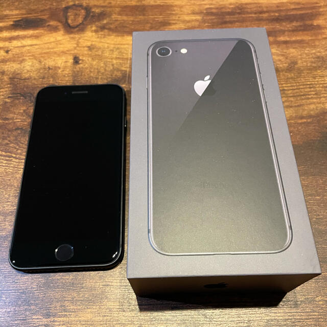 【本日限り最終値引き】iphone8 64GB simフリー