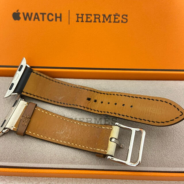 Hermes(エルメス)のApple Watch Hermes - 40mmケース用ストラップ レディースのファッション小物(腕時計)の商品写真