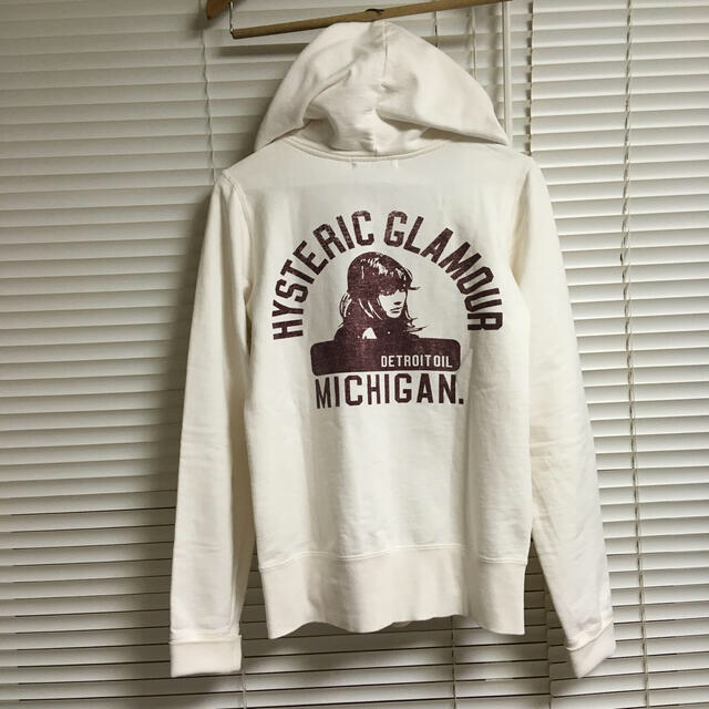 HYSTERIC GLAMOUR(ヒステリックグラマー)のヒステリックグラマー　パーカー　スウェット　アイビーhystericglamor レディースのトップス(トレーナー/スウェット)の商品写真