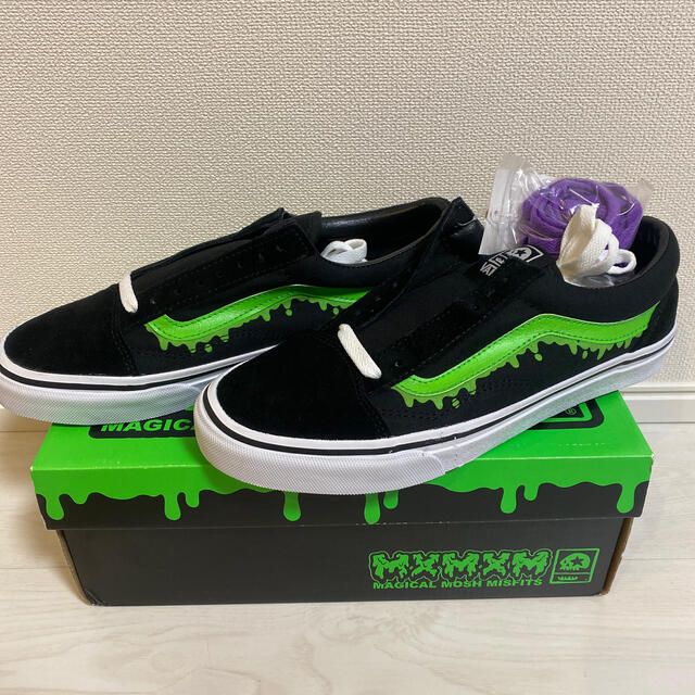 スニーカーMAGICAL MOSH MISFITS × VANS マモミ　27.5