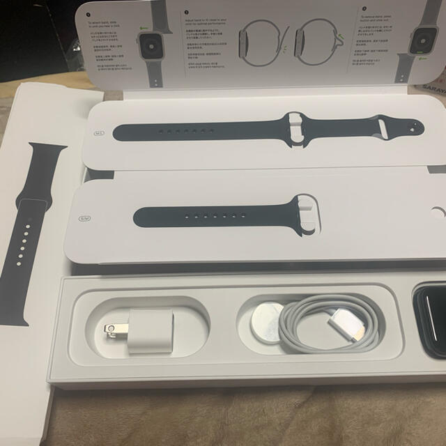 Apple Watch(アップルウォッチ)のAPPLE WATCH5 44  メンズの時計(腕時計(デジタル))の商品写真