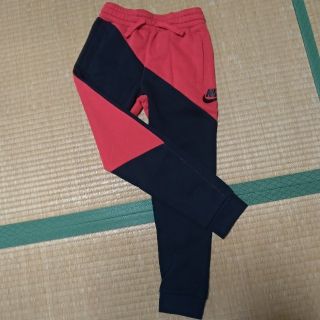 ナイキ(NIKE)のナイキ　スウェットパンツ　キッズ　裏起毛　140(パンツ/スパッツ)