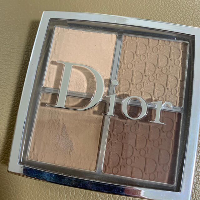 Dior(ディオール)のDior バックステージ　コントゥールパレット コスメ/美容のベースメイク/化粧品(フェイスカラー)の商品写真