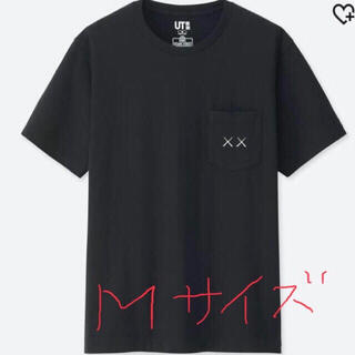 ユニクロ(UNIQLO)のKAWS  Tシャツ　新品・未使用品　Mサイズ(Tシャツ/カットソー(半袖/袖なし))