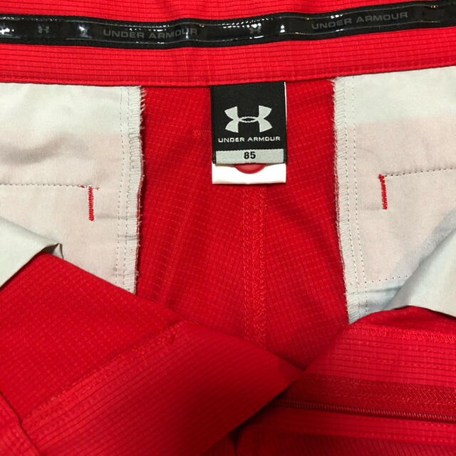 UNDER ARMOUR(アンダーアーマー)の★激安★アンダーアーマ　ゴルフウェア　オシャレゴルフ　スポーツ スポーツ/アウトドアのゴルフ(ウエア)の商品写真