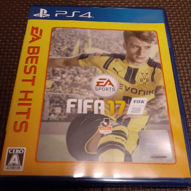 PlayStation4(プレイステーション4)のFIFA 17（EA BEST HITS） PS4 エンタメ/ホビーのゲームソフト/ゲーム機本体(家庭用ゲームソフト)の商品写真