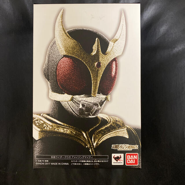 SHフィギュアーツ　真骨彫　仮面ライダークウガ  アメイジングマイティ