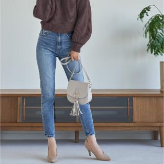 グレイル(GRL)のGRL 新品ハイウエストテーパードデニムパンツ(デニム/ジーンズ)