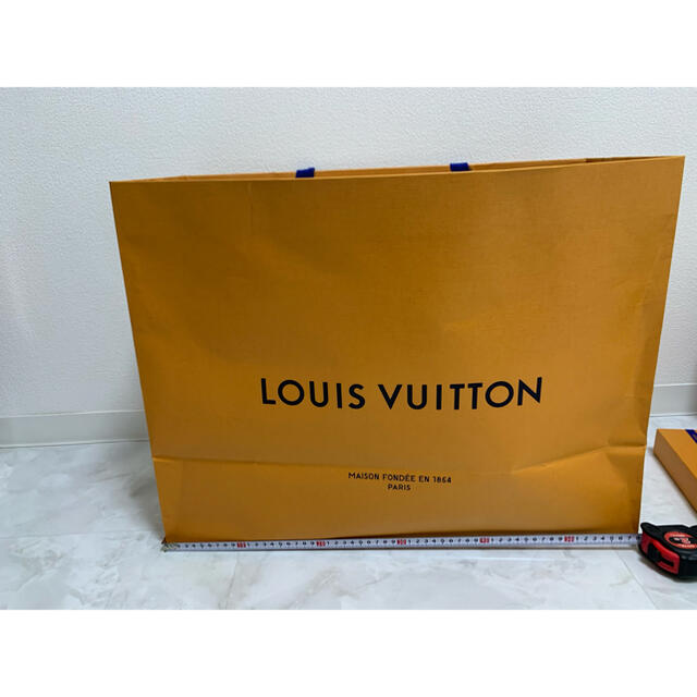 LOUIS VUITTON(ルイヴィトン)のルイ・ヴィトン（LOUIS VUITTON）ショップバック レディースのバッグ(ショップ袋)の商品写真