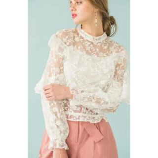 ザラ(ZARA)のEstella.K トップス ブルーム ブラウス レース ホワイト 白(シャツ/ブラウス(長袖/七分))