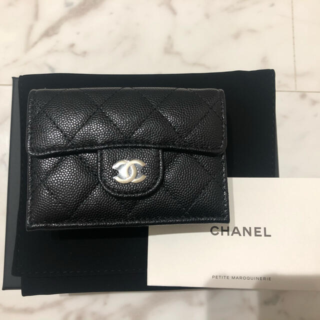 専用　限定価格????新品  CHANEL クラシックスモールウォレット　三つ折り