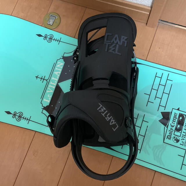 SALOMON(サロモン)のサロモン　VILLAIN 150cm Burton Cartel バイン付き スポーツ/アウトドアのスノーボード(ボード)の商品写真