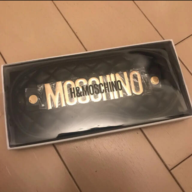 H&M MOSCHINO レザーアイマスク