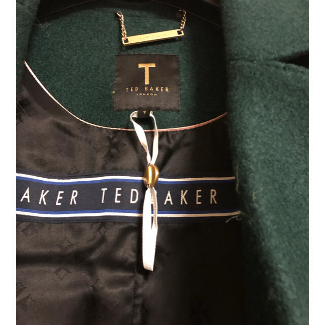 TED BAKER(テッドベイカー)のTed baker ラップコート　ウール　未使用に近い 最終値下げ レディースのジャケット/アウター(ロングコート)の商品写真