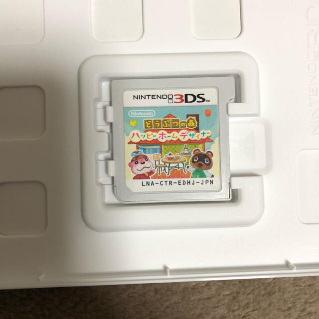 ニンテンドー3DS(ニンテンドー3DS)のどうぶつの森　ハッピーホームデザイナー エンタメ/ホビーのゲームソフト/ゲーム機本体(携帯用ゲームソフト)の商品写真