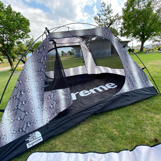 Supreme The North Face Snake Skin Tent 黒アウトドア