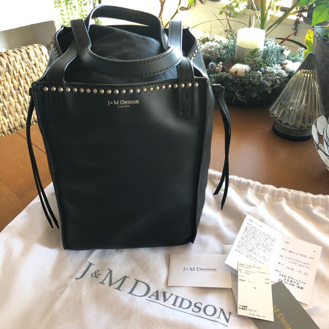 J&M DAVIDSON(ジェイアンドエムデヴィッドソン)の《美品》J&M DAVIDSON BELLE MINI with STUDS レディースのバッグ(トートバッグ)の商品写真