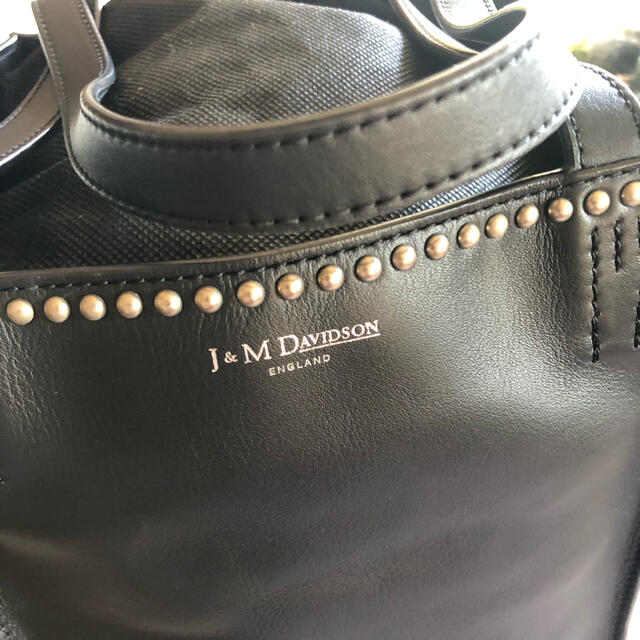 J&M DAVIDSON(ジェイアンドエムデヴィッドソン)の《美品》J&M DAVIDSON BELLE MINI with STUDS レディースのバッグ(トートバッグ)の商品写真