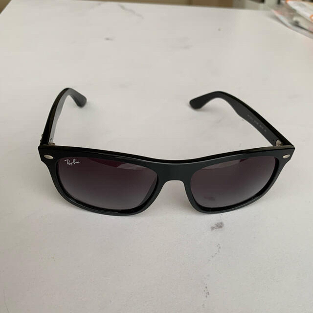 Ray-Ban(レイバン)のサングラス メンズのファッション小物(サングラス/メガネ)の商品写真