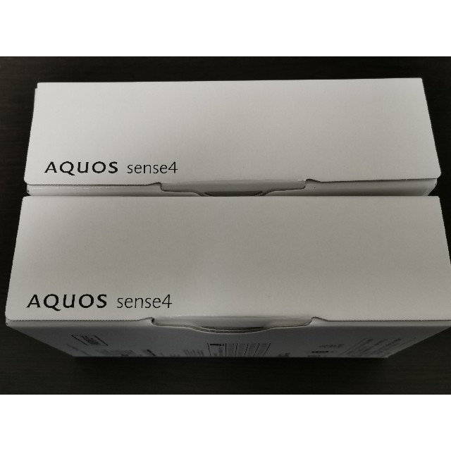 AQUOS(アクオス)の未使用新品　AQUOS sense4 SH-M15 シルバー【2台セット】 スマホ/家電/カメラのスマートフォン/携帯電話(スマートフォン本体)の商品写真