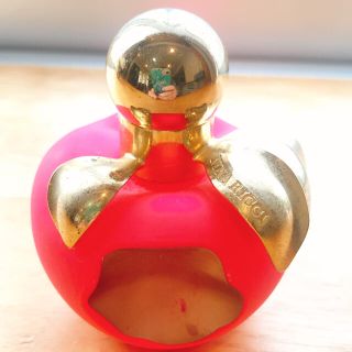 ニナリッチ(NINA RICCI)の【値下げ中】ラ テンテーション ドゥ ニナ オーデトワレ　50ml(香水(女性用))