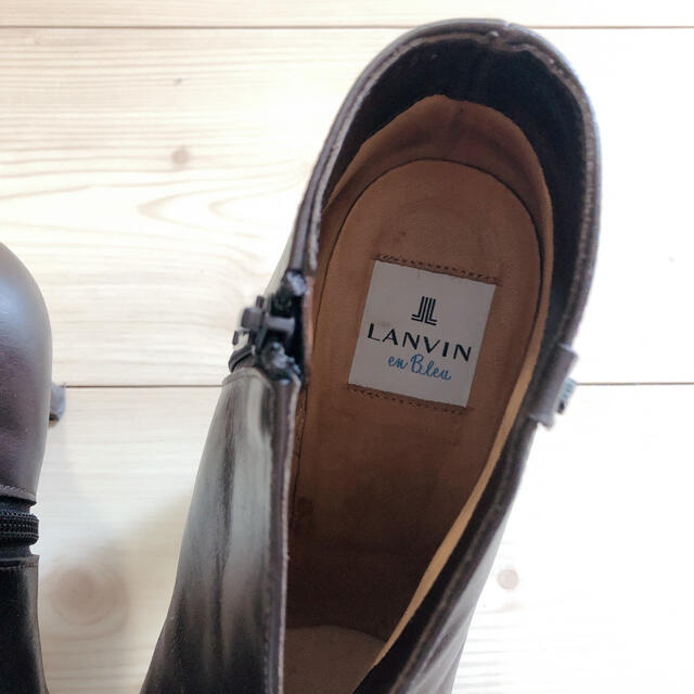 LANVIN en Bleu(ランバンオンブルー)のランバンオンブルー　ショートブーツ　ブーティー レディースの靴/シューズ(ブーツ)の商品写真