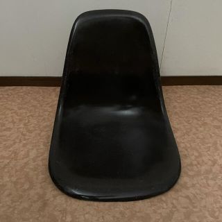 イームズ(EAMES)のzさん専用 eames イームズ shell chair とハングイットの赤(ダイニングチェア)